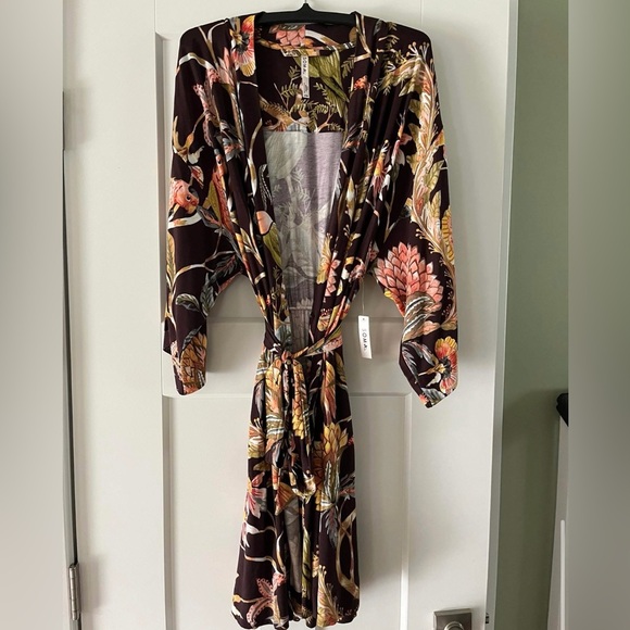 SOMA COOL NIGHTS KIMONO SHORT ROBE SIZE Small/Medium NWT! - Picture 4 of 6
